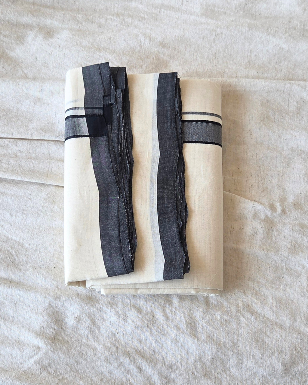Slate Grey Kaithari Double Mundu — Handwoven Kerala